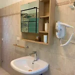 Bed and Breakfast Butterflies Rest Γκούμπιο