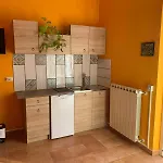 Bed and Breakfast Butterflies Rest Γκούμπιο