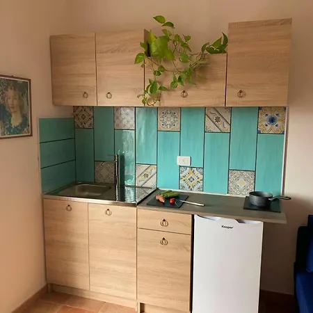 Butterflies Rest 3*