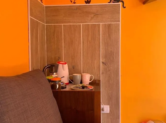 לינה וארוחת בוקר Butterflies Rest גוביו