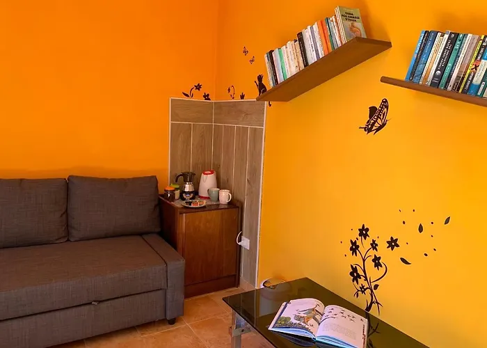 Butterflies Rest 3* גוביו